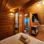 Orino Livadi Iii Chalet *